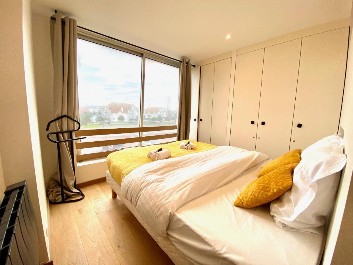 Acamar, Appartement En Front De Mer Avec Parking Privee 쿠르쇨 쉬르 메르 외부 사진