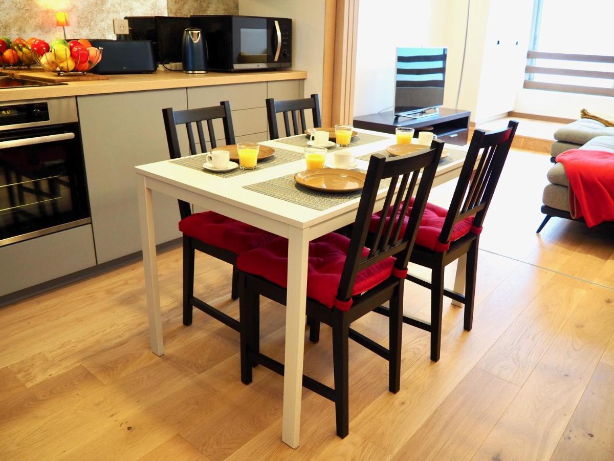 Acamar, Appartement En Front De Mer Avec Parking Privee 쿠르쇨 쉬르 메르 외부 사진
