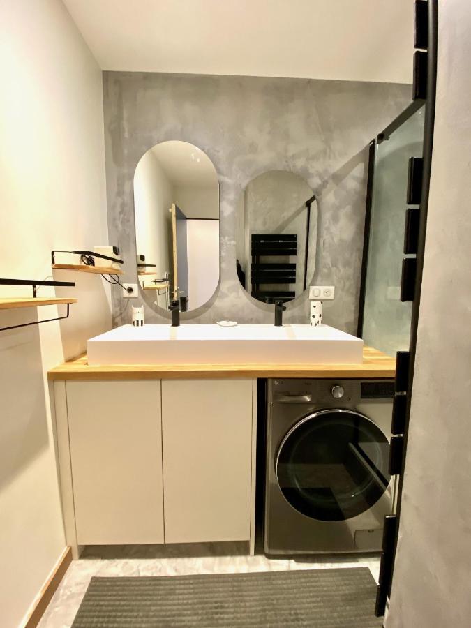 Acamar, Appartement En Front De Mer Avec Parking Privee 쿠르쇨 쉬르 메르 외부 사진